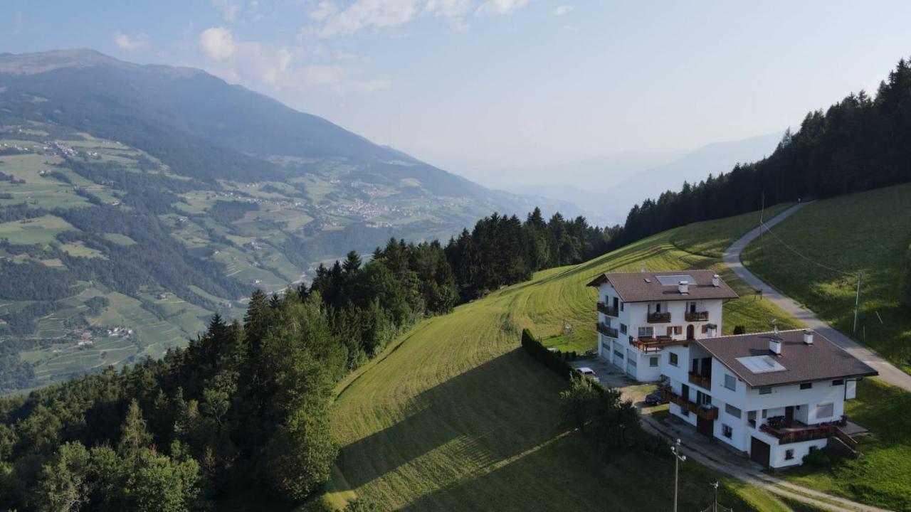 Agriturismo Ferienhof Gschloier (Adults Only) Laion Luaran gambar